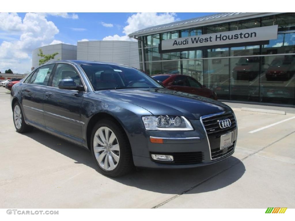 Northern Blue Pearl Effect Audi A8