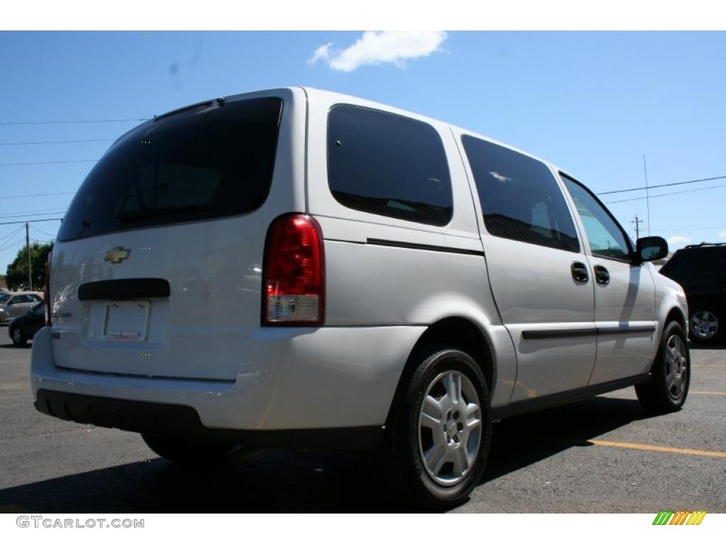 2008 Uplander LS - Summit White / Medium Gray photo #2