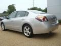 Radiant Silver Metallic - Altima 3.5 SE Photo No. 4