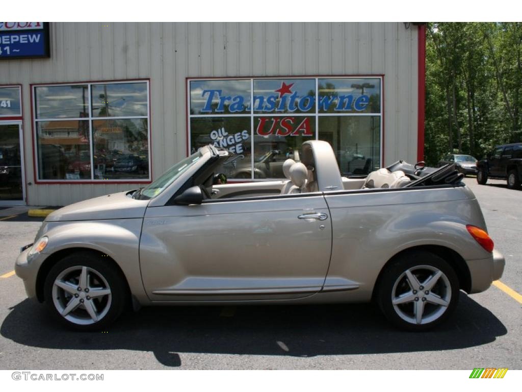 2005 PT Cruiser GT Convertible - Linen Gold Metallic Pearl / Taupe/Pearl Beige photo #13