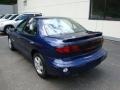 2001 Indigo Blue Pontiac Sunfire SE Sedan  photo #2