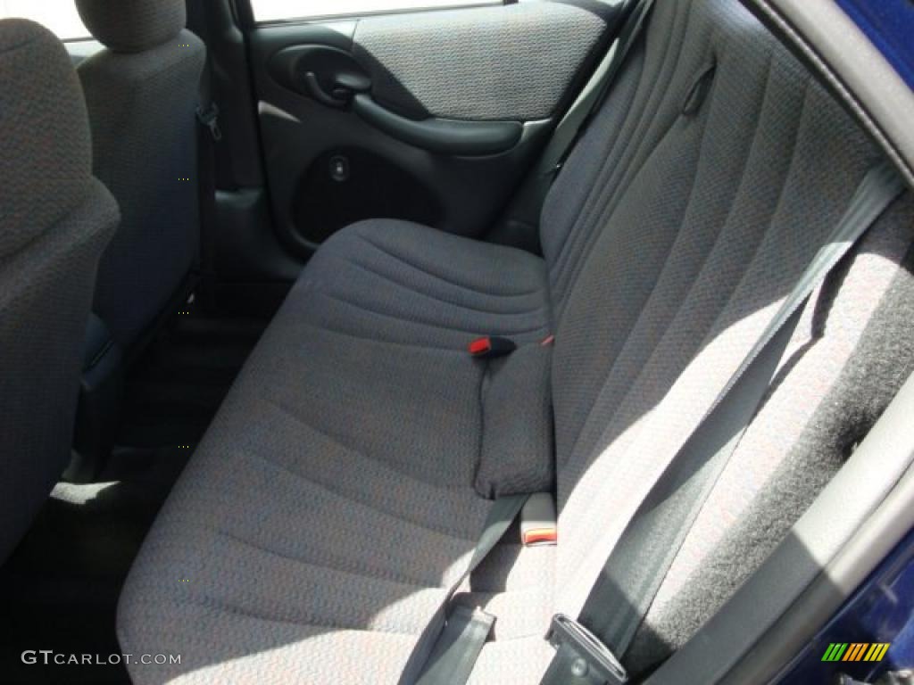2001 Sunfire SE Sedan - Indigo Blue / Graphite photo #8