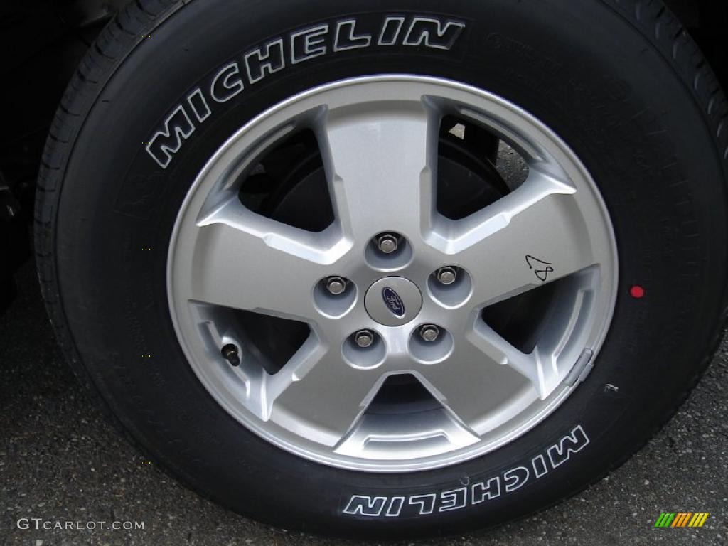 2010 Escape XLT 4WD - Ingot Silver Metallic / Charcoal Black photo #9