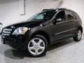 Black - ML 350 4Matic Photo No. 1