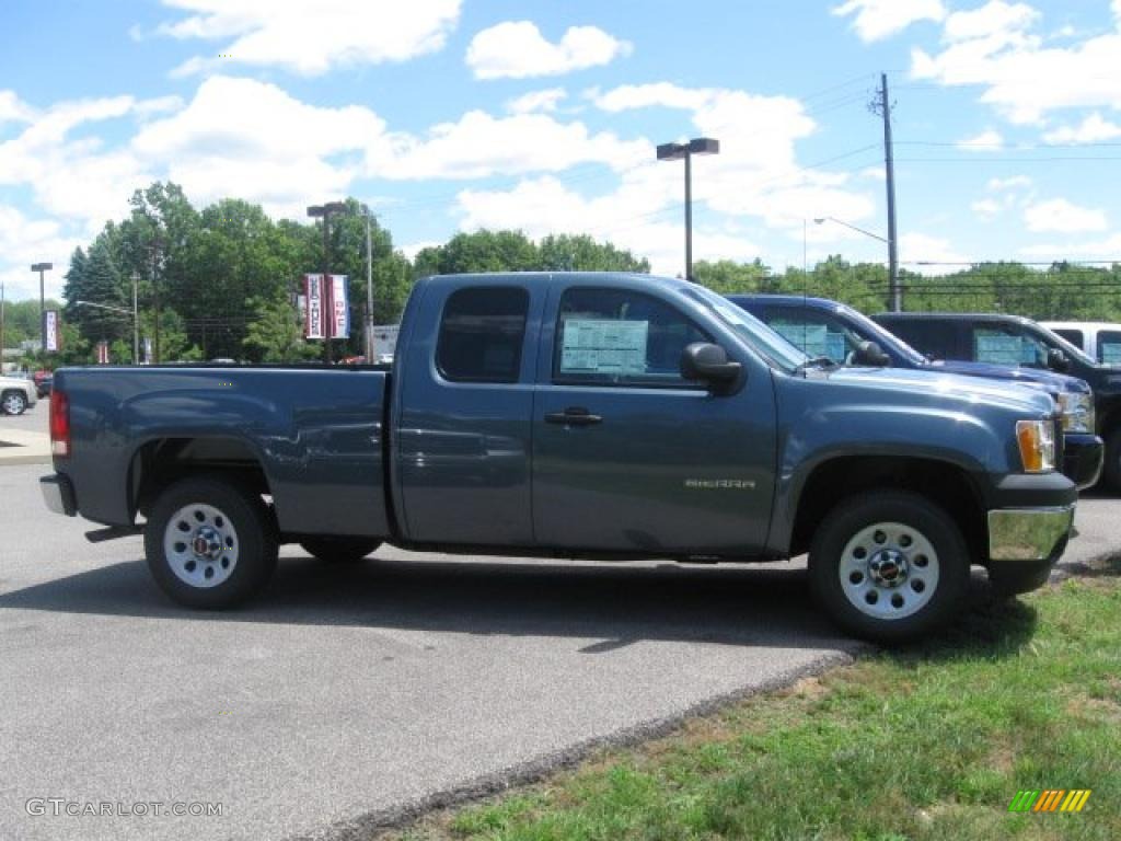 2010 Sierra 1500 Extended Cab - Stealth Gray Metallic / Dark Titanium photo #4