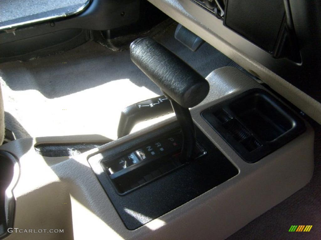 2004 Wrangler Sahara 4x4 - Black / Khaki photo #22