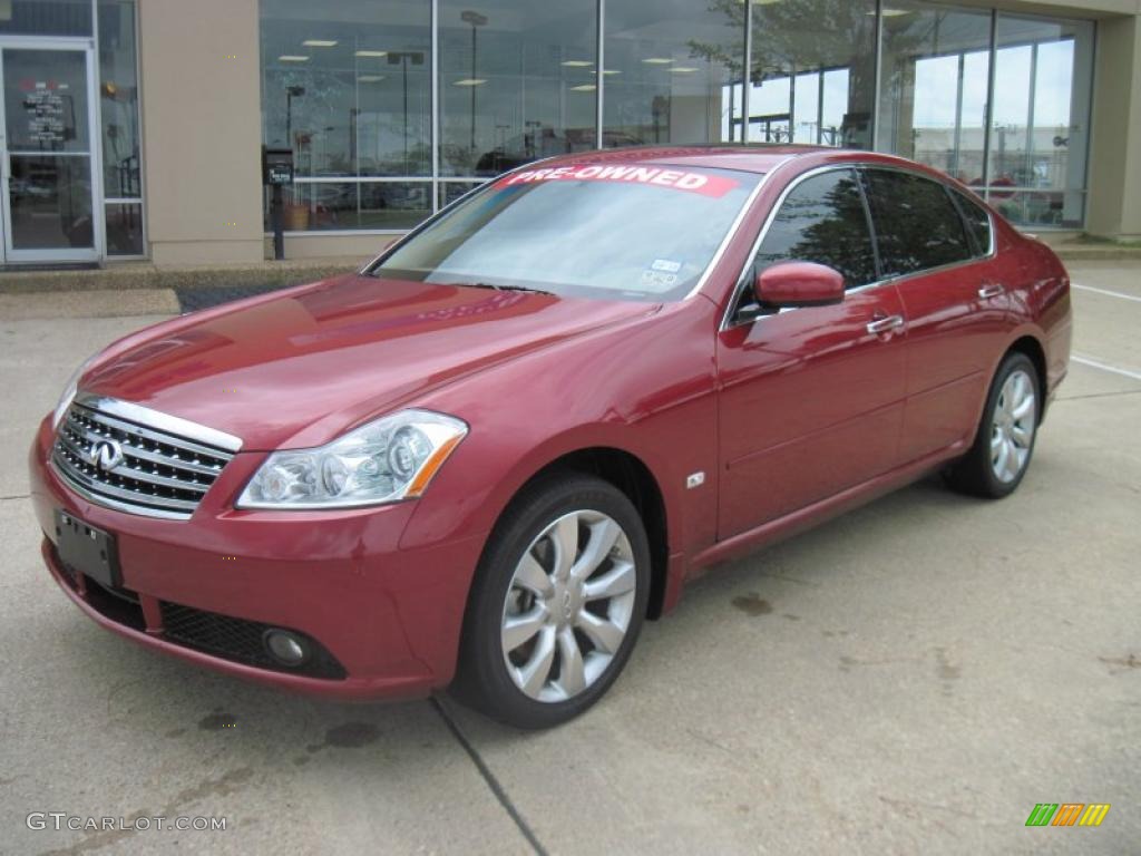 Crimson Roulette Pearl Infiniti M