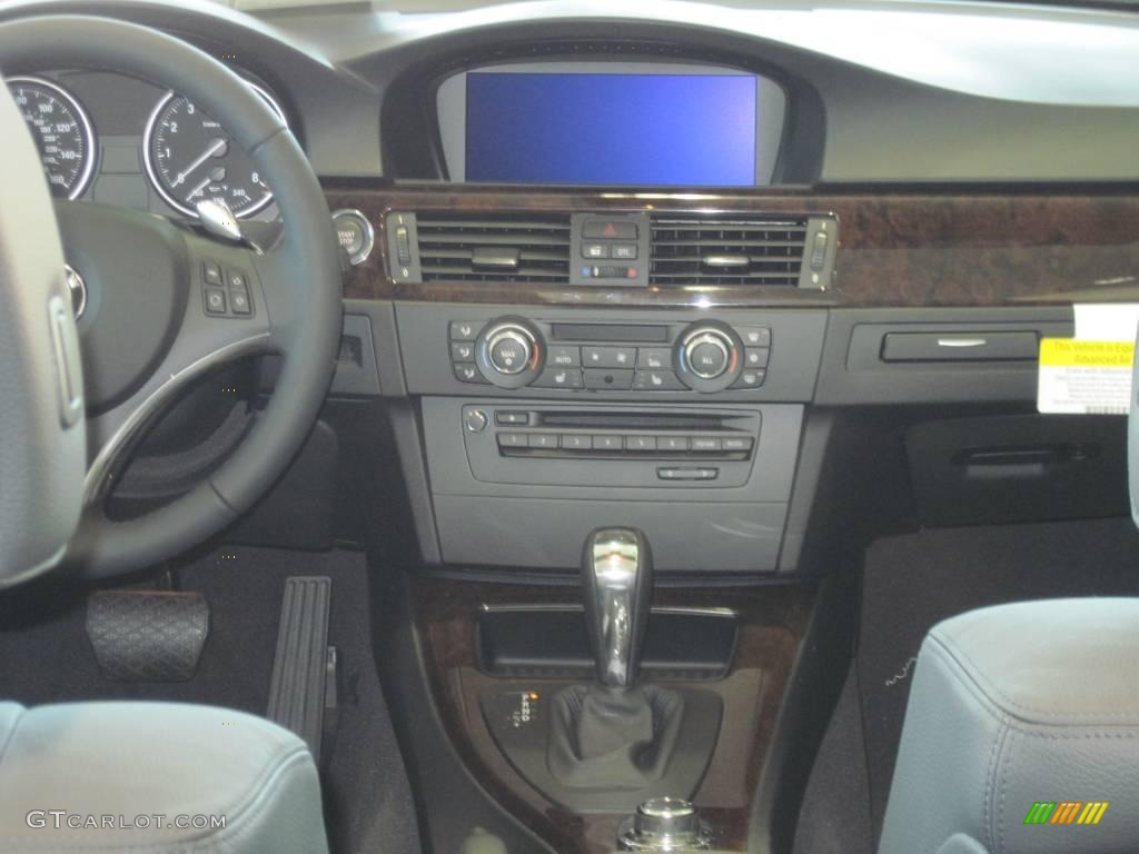 2010 3 Series 335i Convertible - Jet Black / Black photo #9