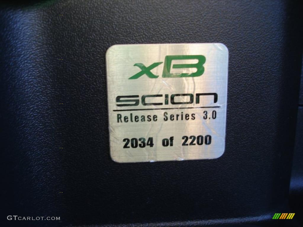 2006 xB Release Series 3.0 - Envy Green / Dark Charcoal photo #8