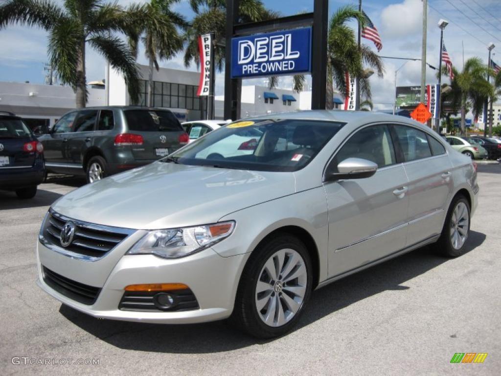 2010 CC Sport - White Gold Metallic / Cornsilk Beige Two Tone photo #1