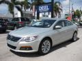 White Gold Metallic - CC Sport Photo No. 1