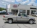 2001 Light Pewter Metallic Chevrolet S10 LS Extended Cab 4x4  photo #2