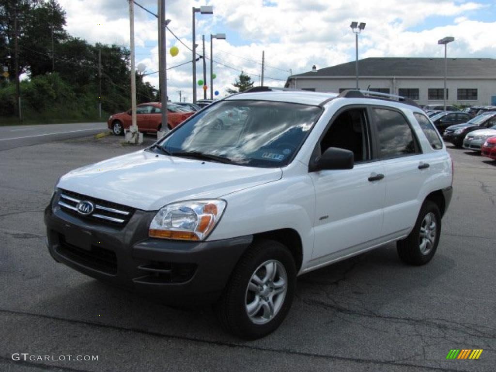 2007 Sportage LX V6 4WD - Clear White / Black photo #5