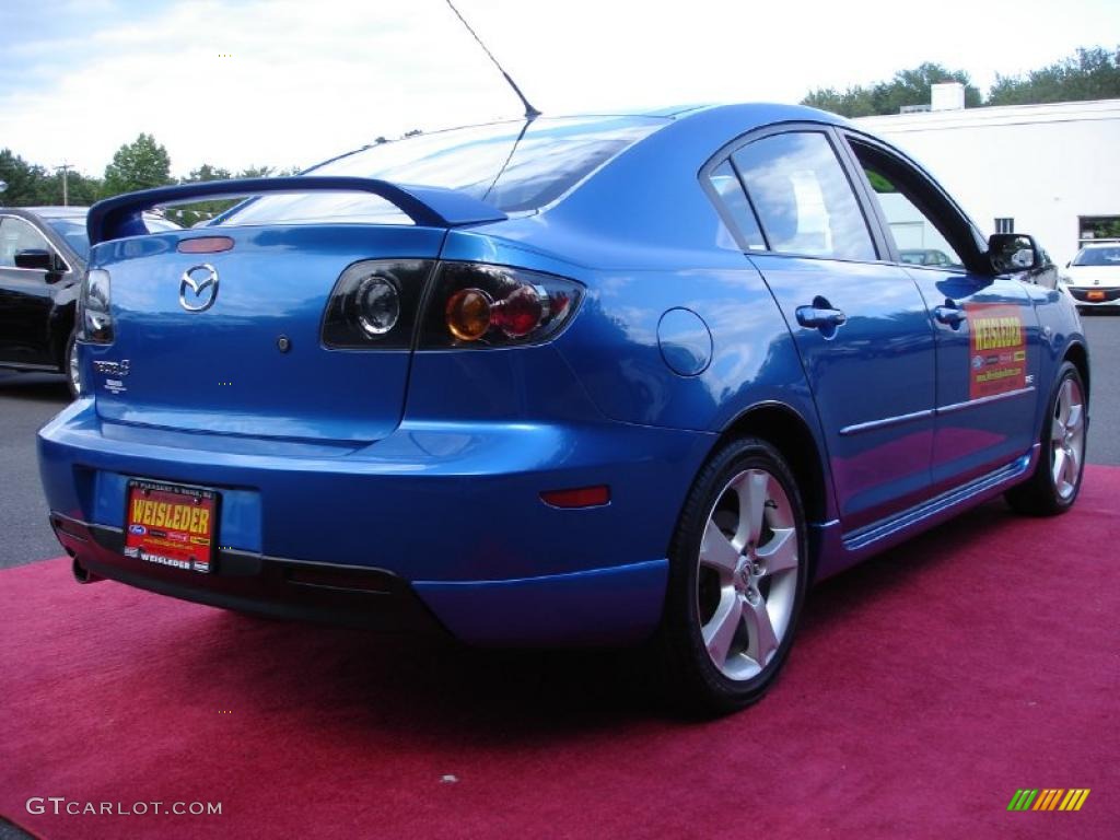 2006 MAZDA3 s Grand Touring Sedan - Winning Blue Metallic / Black photo #4