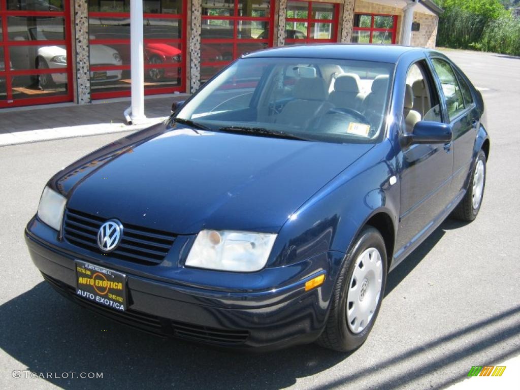 2002 Jetta GLS 1.8T Sedan - Galactic Blue Pearl / Beige photo #1