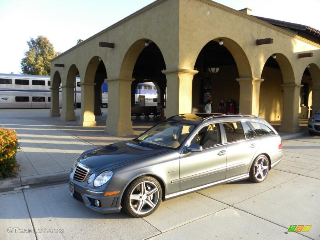 2008 E 63 AMG Wagon - Flint Grey Metallic / Cashmere photo #51