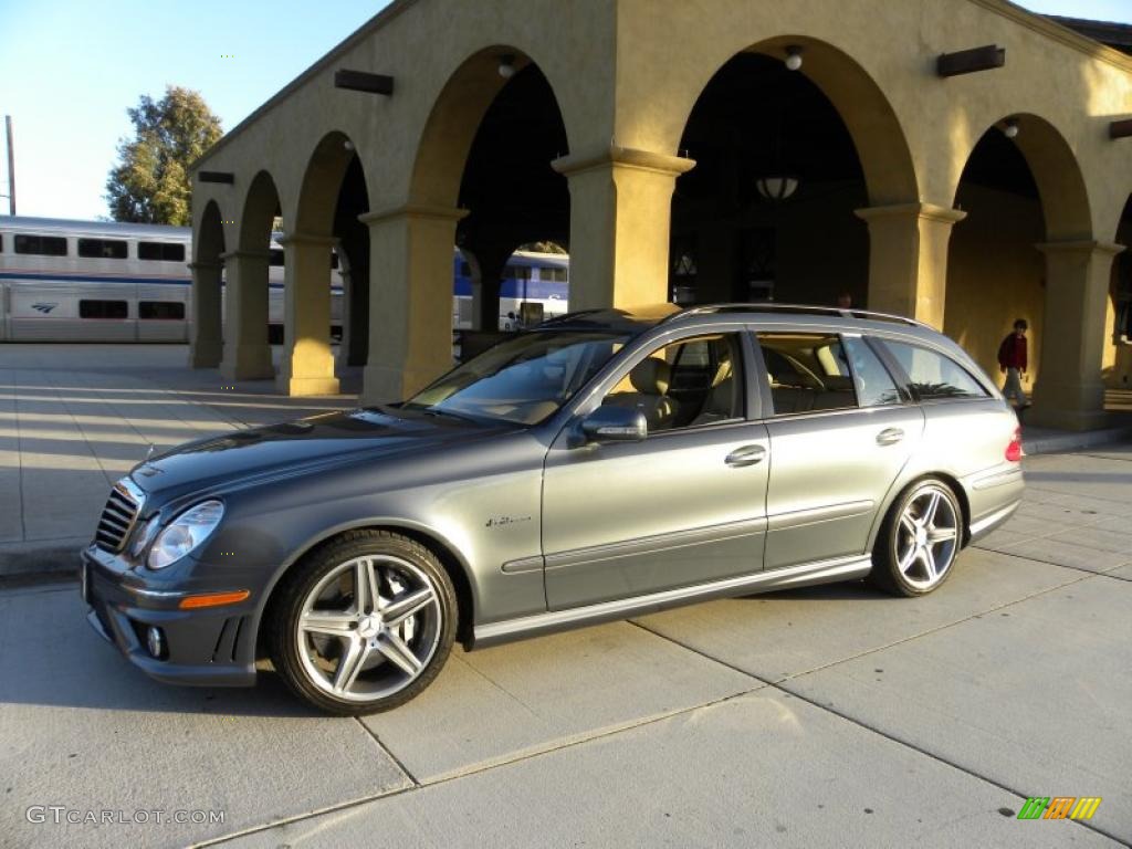 2008 E 63 AMG Wagon - Flint Grey Metallic / Cashmere photo #52