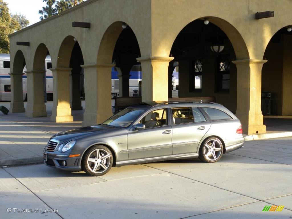 2008 E 63 AMG Wagon - Flint Grey Metallic / Cashmere photo #54