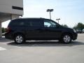 2010 Blackberry Metallic Dodge Grand Caravan SE Hero  photo #2