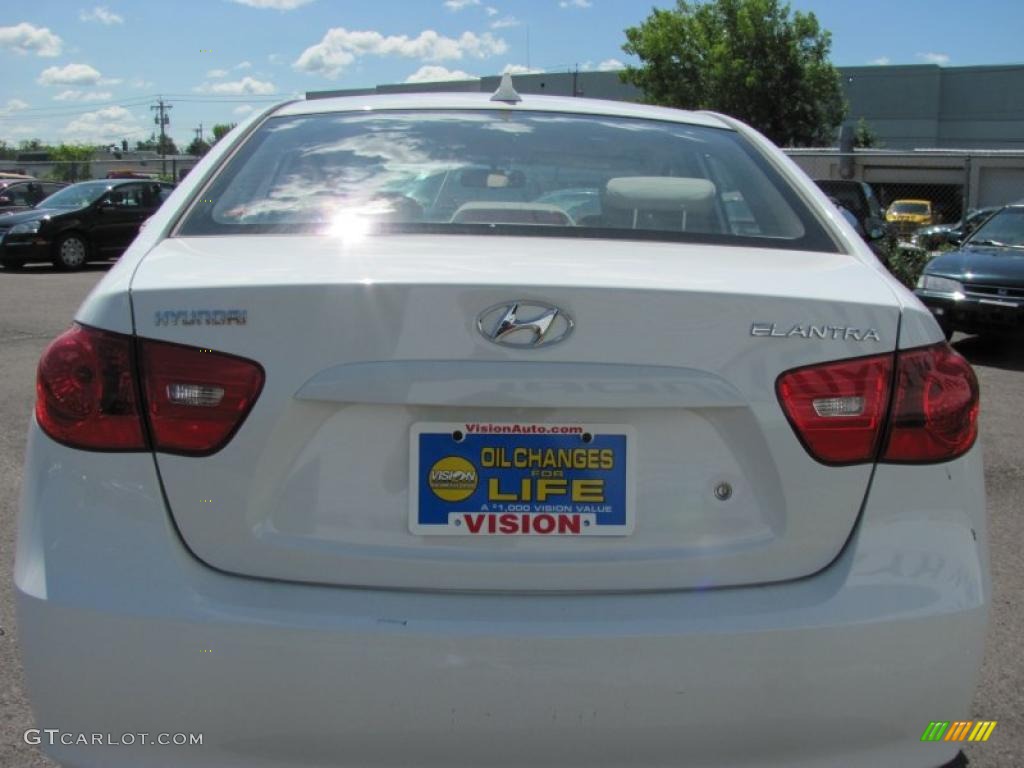 2009 Elantra GLS Sedan - Captiva White / Beige photo #15