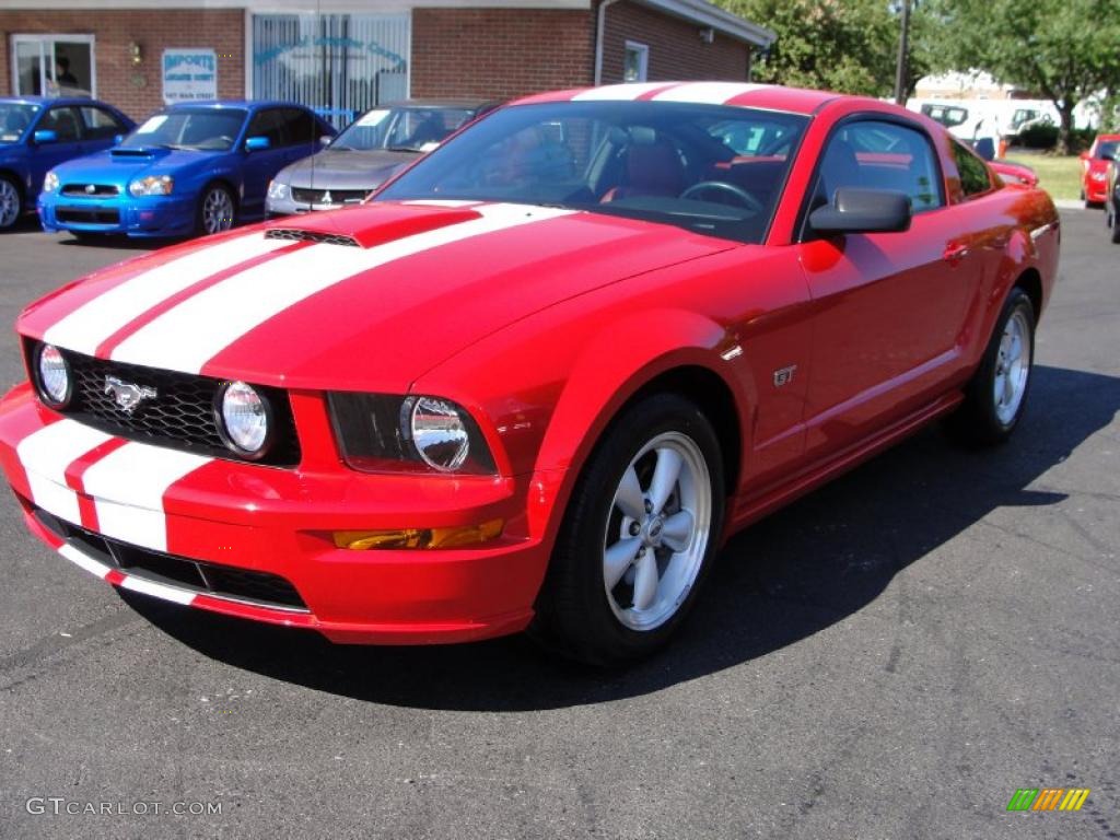2007 Mustang GT Premium Coupe - Torch Red / Black/Red photo #3