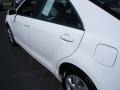 Super White - Camry LE Photo No. 7