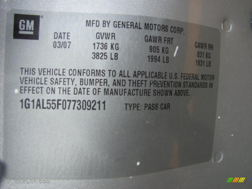 2007 Cobalt LT Sedan - Ultra Silver Metallic / Gray photo #25