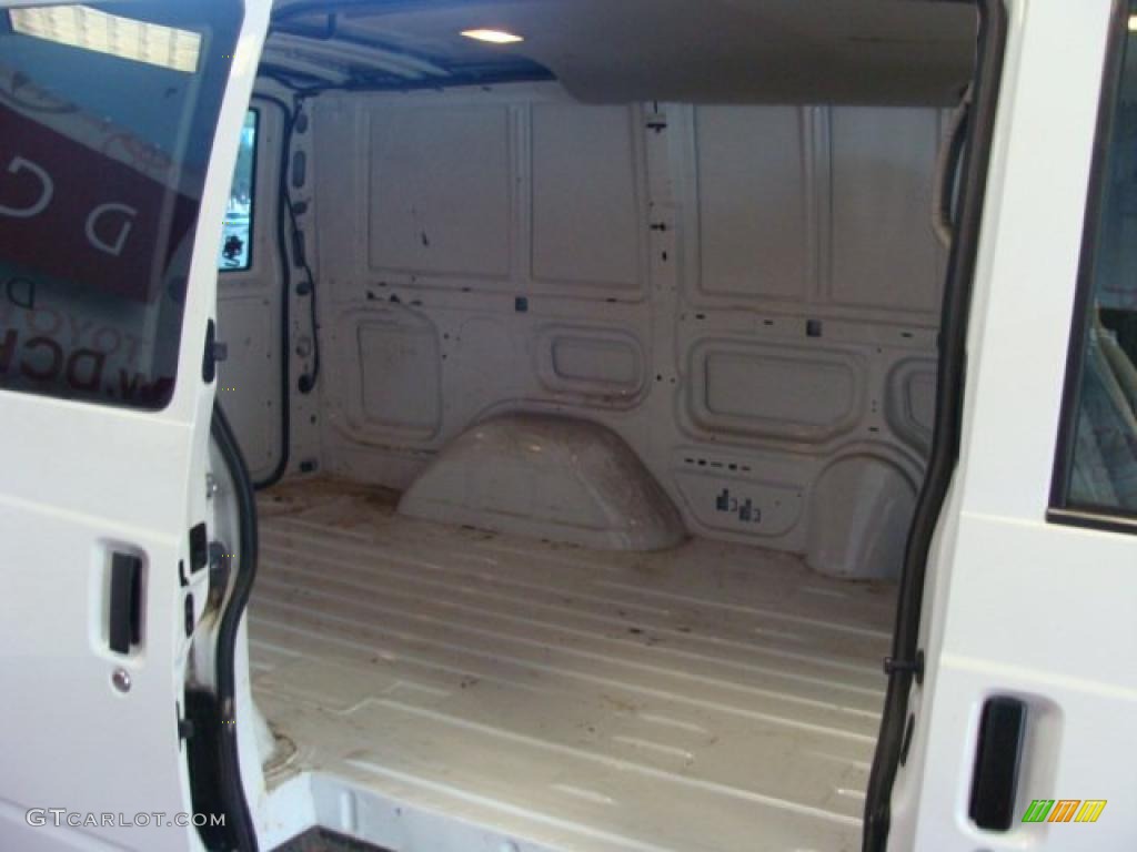 2005 Astro AWD Cargo Van - Summit White / Medium Gray photo #22