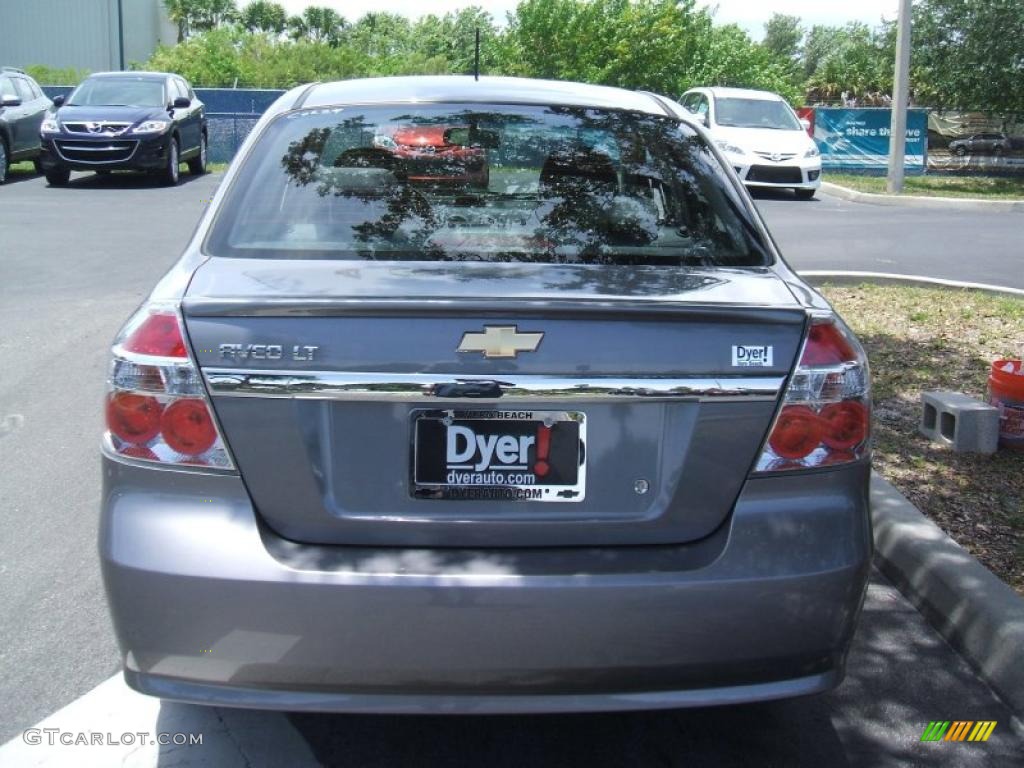 2010 Aveo LT Sedan - Medium Gray / Charcoal photo #5