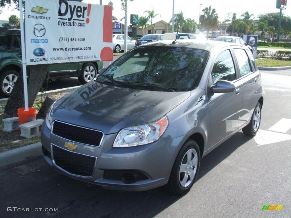 2010 Aveo Aveo5 LT - Medium Gray / Charcoal photo #1