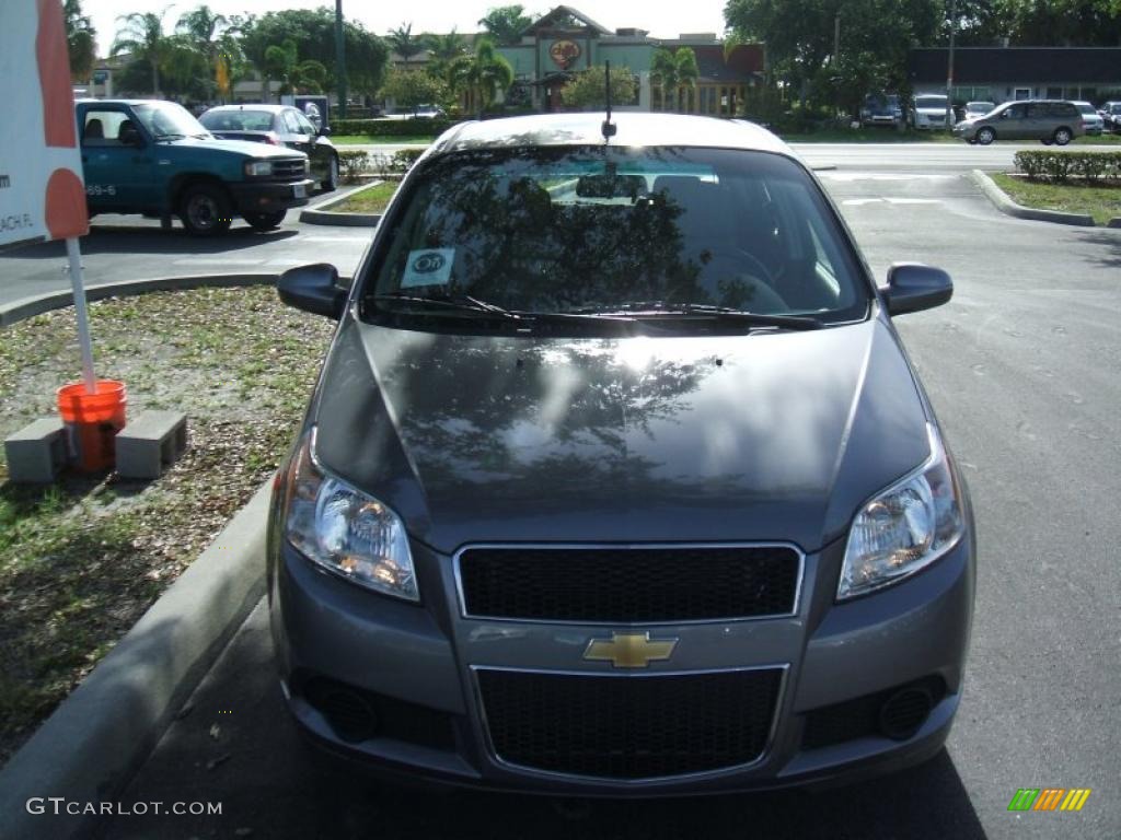 2010 Aveo Aveo5 LT - Medium Gray / Charcoal photo #2