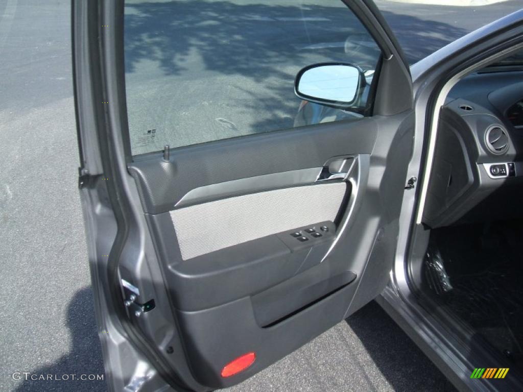 2010 Aveo Aveo5 LT - Medium Gray / Charcoal photo #8