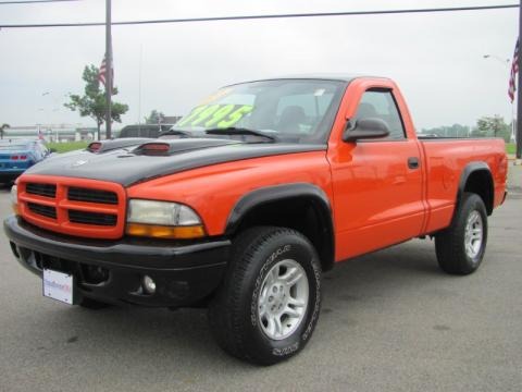 2002 Dodge Dakota Regular Cab 4x4 Data, Info and Specs