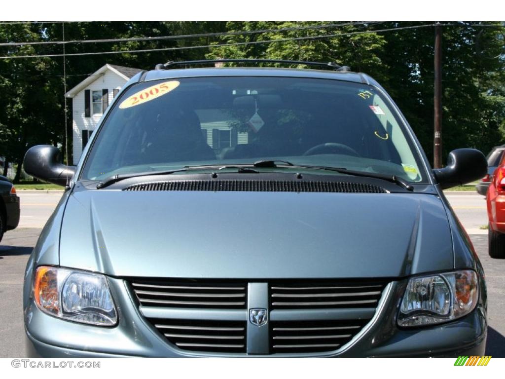 2005 Grand Caravan SXT - Magnesium Pearl / Medium Slate Gray photo #13