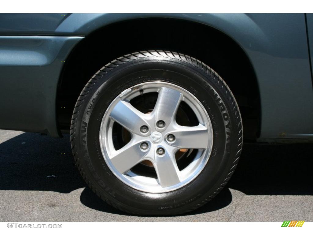 2005 Grand Caravan SXT - Magnesium Pearl / Medium Slate Gray photo #17