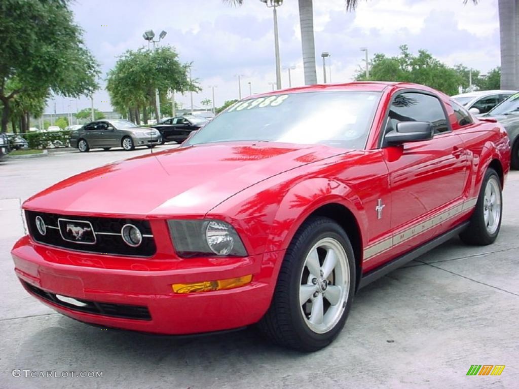 2007 Mustang V6 Deluxe Coupe - Torch Red / Medium Parchment photo #11