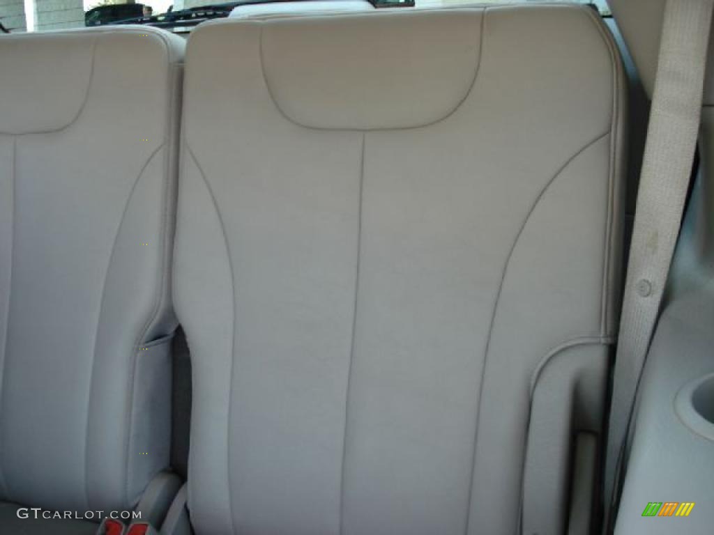 2004 Pacifica AWD - Stone White / Light Taupe photo #13