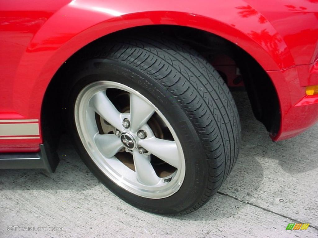 2007 Mustang V6 Deluxe Coupe - Torch Red / Medium Parchment photo #20