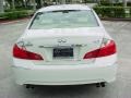 Moonlight White - M 35 Sedan Photo No. 7