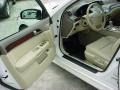 Moonlight White - M 35 Sedan Photo No. 13
