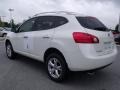 2010 Phantom White Nissan Rogue SL  photo #3