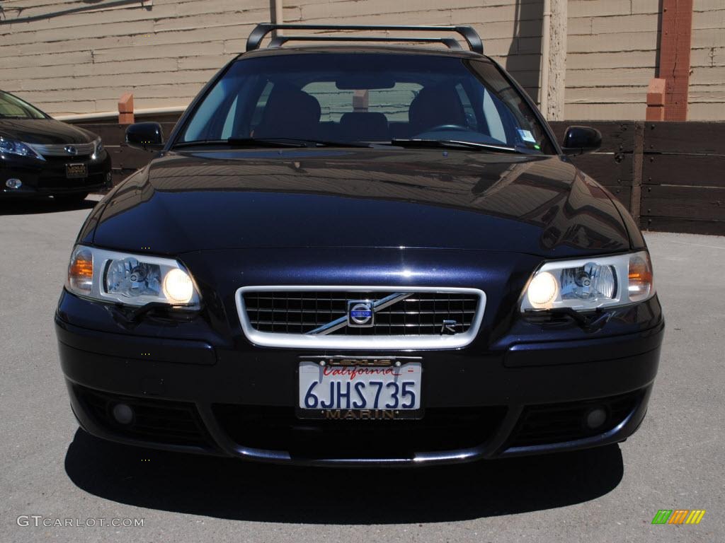 2005 V70 R AWD - Magic Blue Metallic / R Atacama Natural photo #2