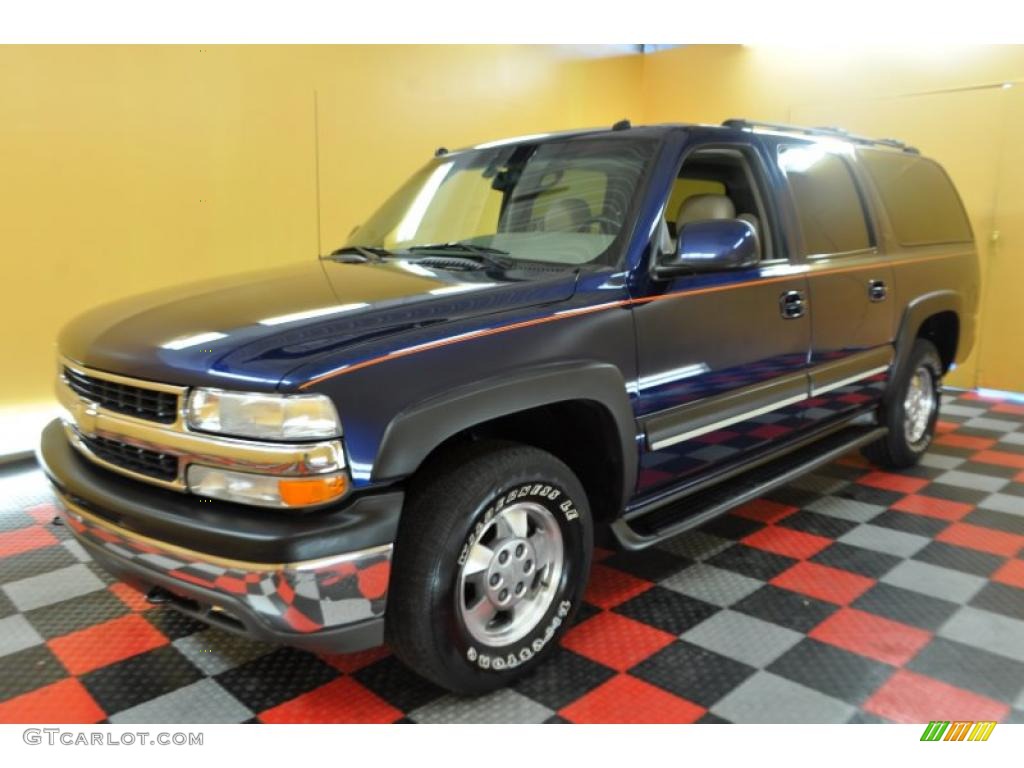 2003 Suburban 1500 LT 4x4 - Indigo Blue Metallic / Tan/Neutral photo #3