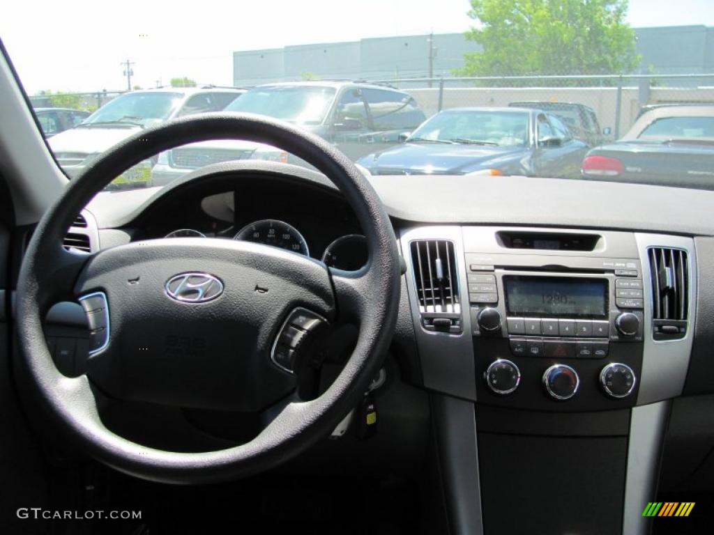 2010 Sonata GLS - Radiant Silver / Gray photo #4