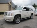 White Diamond - Escalade AWD Photo No. 3