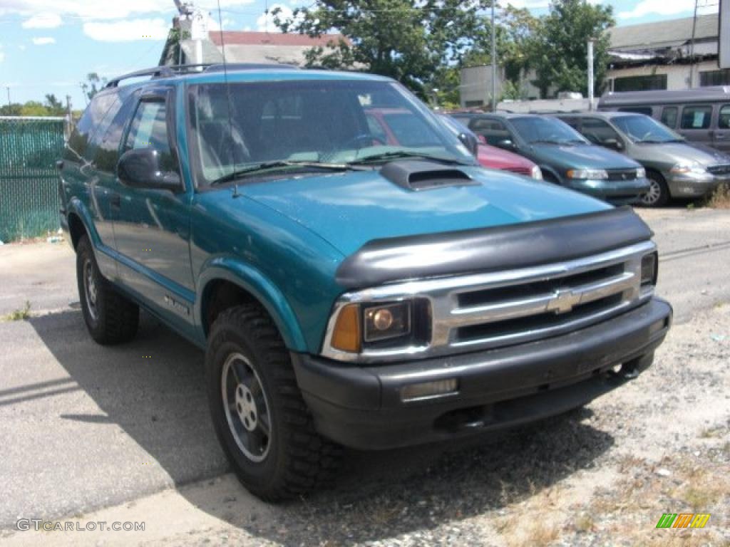 1996 Blazer LS 4x4 - Teal Green Metallic / Medium Gray photo #2