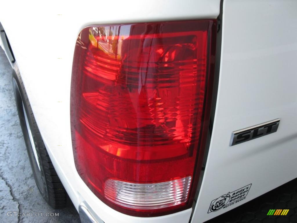 2009 Ram 1500 SLT Quad Cab - Stone White / Dark Slate/Medium Graystone photo #7