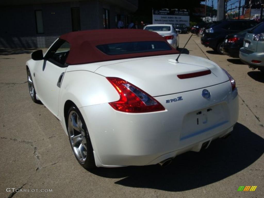 2010 370Z Touring Roadster - Pearl White / Wine Leather photo #4