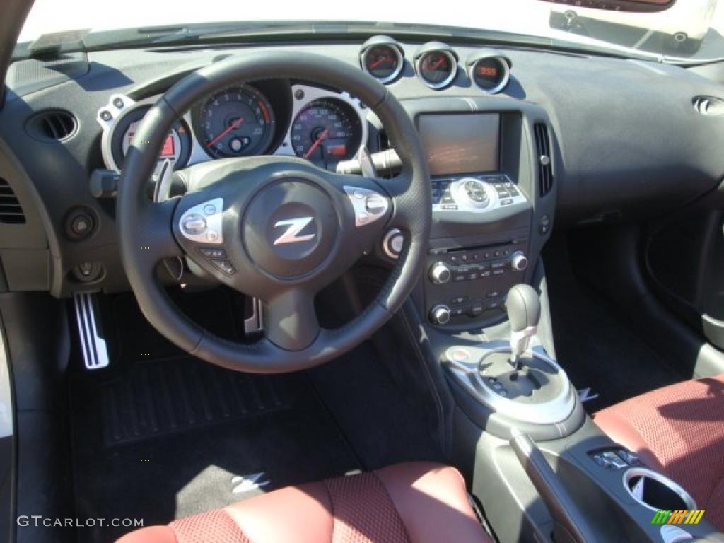 2010 370Z Touring Roadster - Pearl White / Wine Leather photo #15