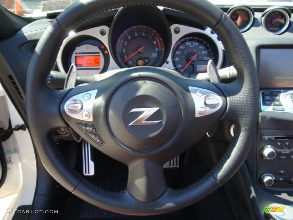 2010 370Z Touring Roadster - Pearl White / Wine Leather photo #17